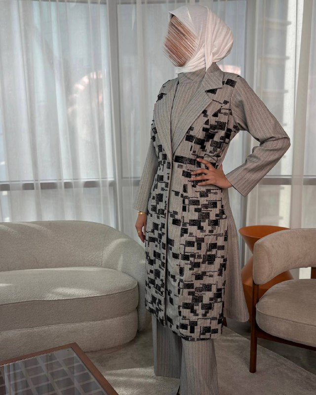 Textured Grey Patterned Long Blazer Set